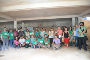 Catadores da Cooperativa Aguapé receberam o prêmio; projeto é em parceria com a Prefeitura.